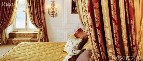 Hotel De Crillon 20